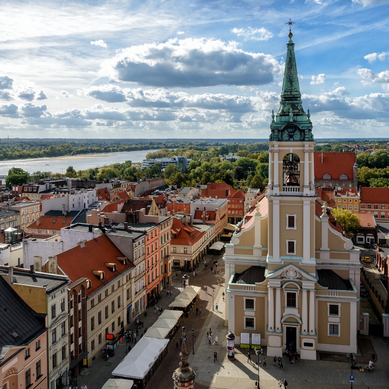 Торунь